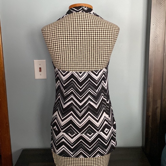 Geometric top - Picture 2 of 4